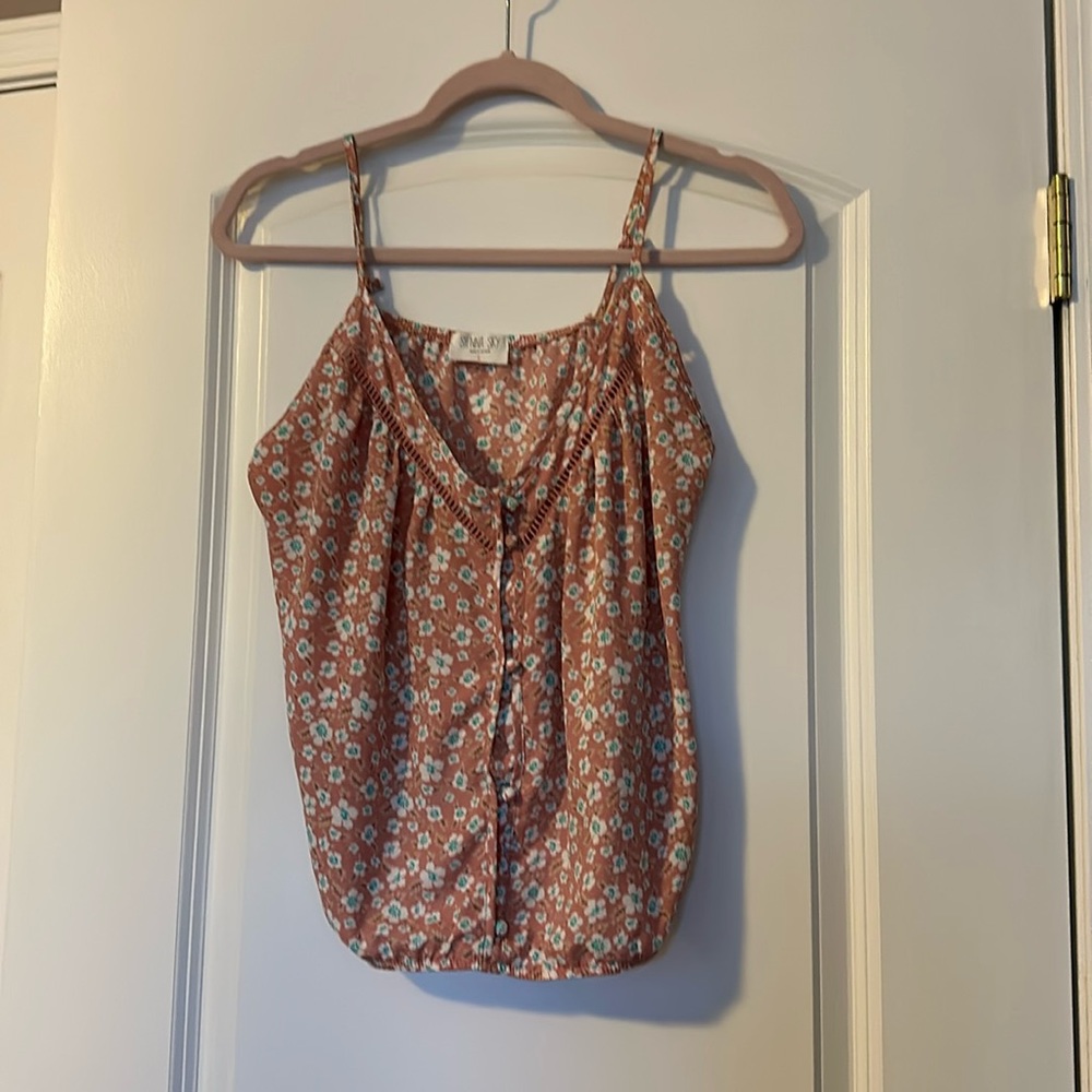 Like new tank Blouse